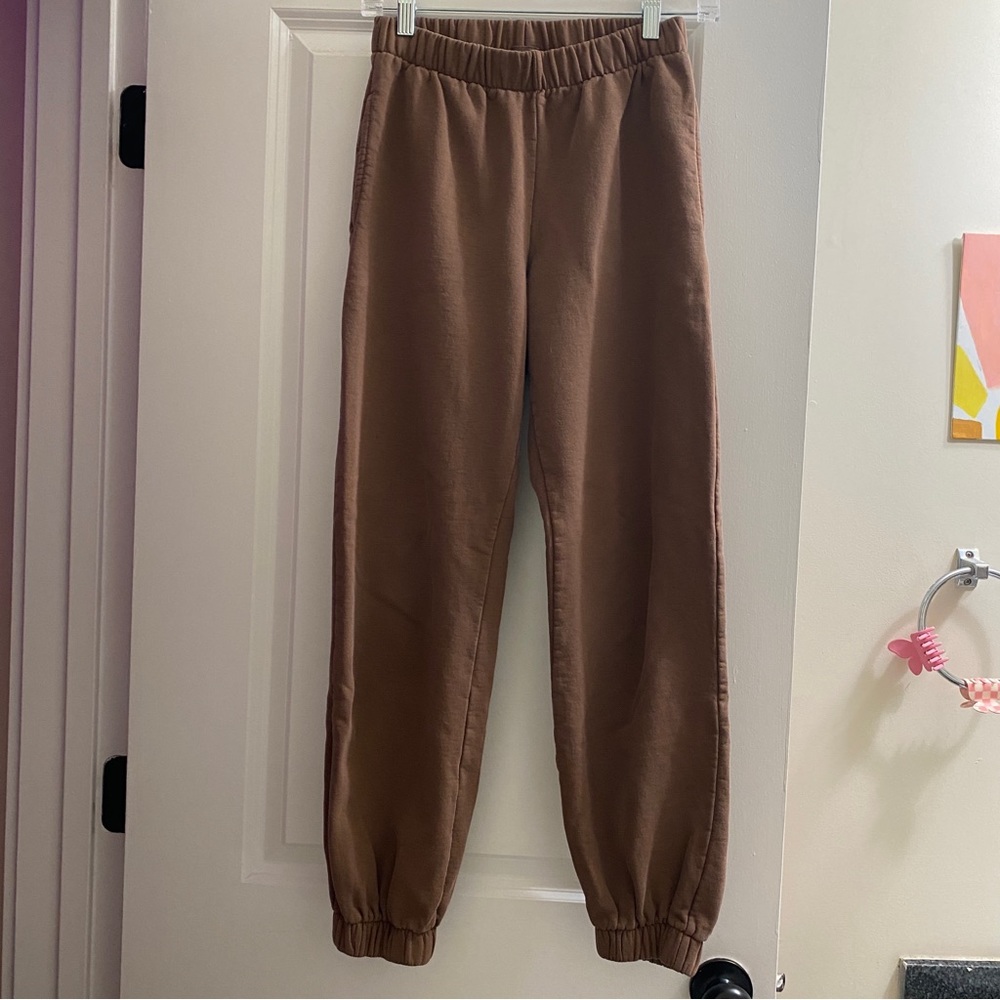 brandy melville brown rosa sweatpants
